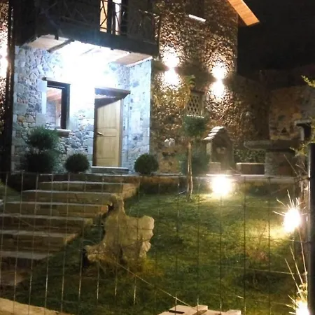 Apartment Shtepia E Tradites Belsh
